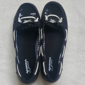 Arizona Jean Co black sequence size 8